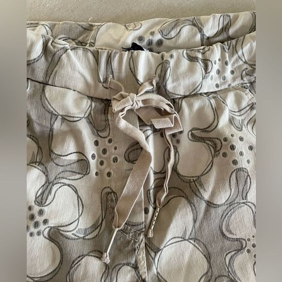 Glory Milano Floral Cropped Pants Made in Italy Size Medium - Picture 8 of 9